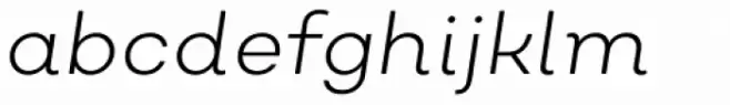 Nutmeg Headline Light Italic